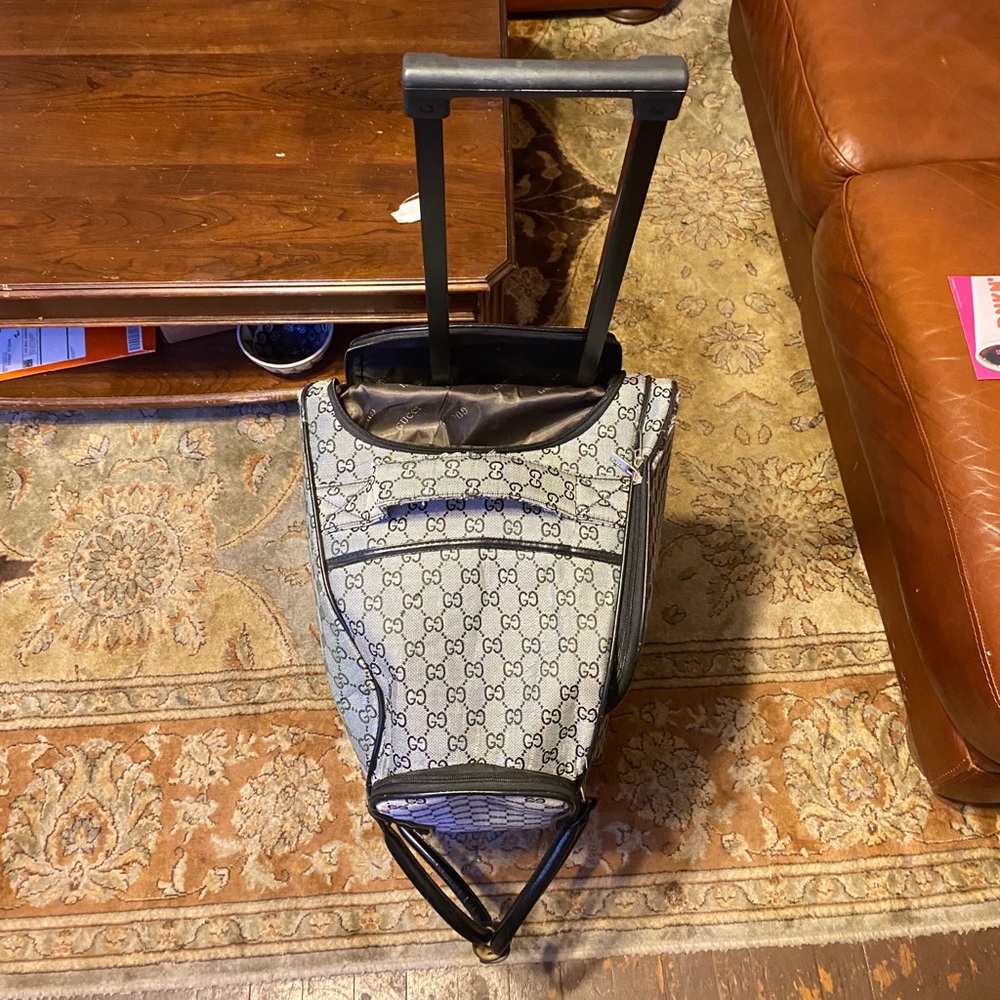 Vintage GUCCI Rolling Duffle Bag - Picture 5 of 14